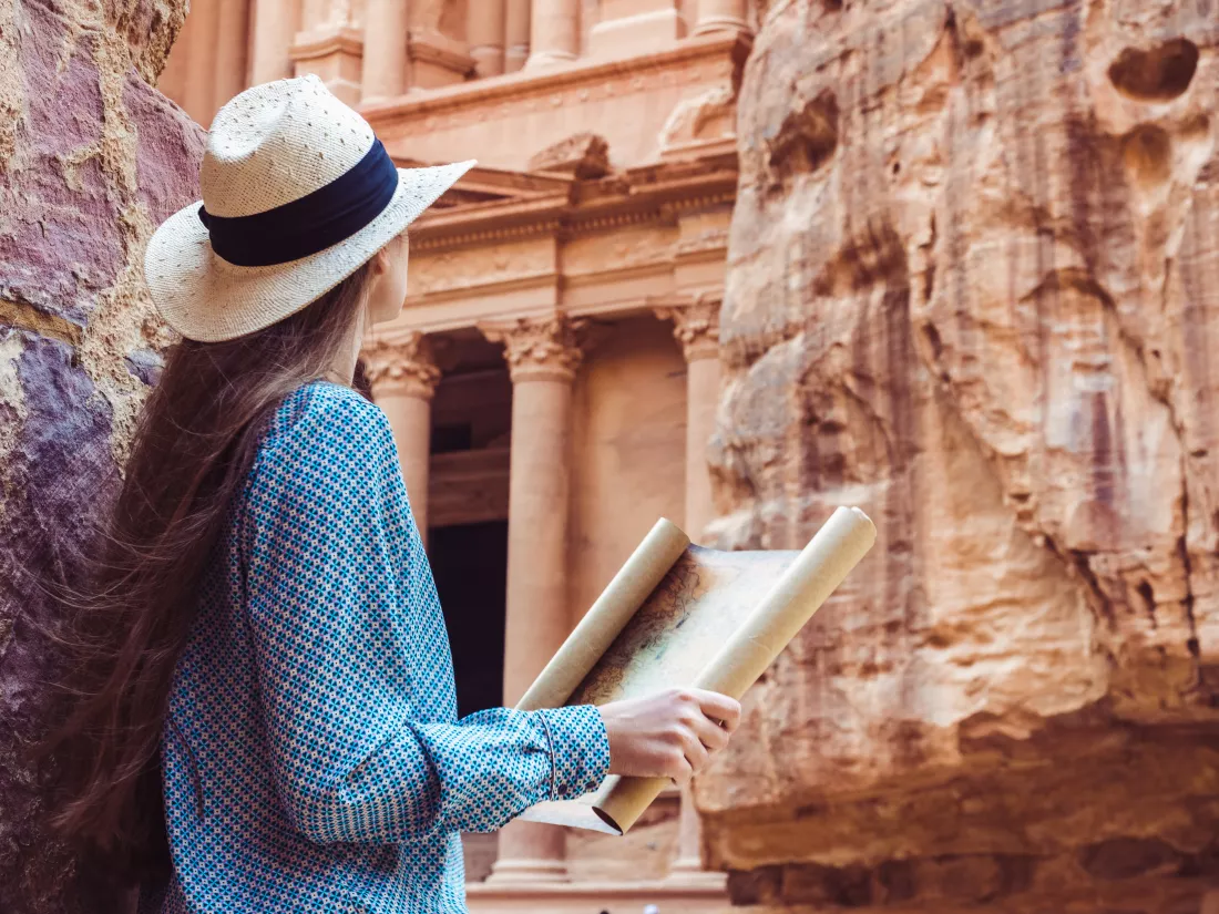 woman-exploring-sights-city-petra(1)
